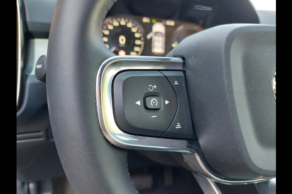 Volvo XC40 1.5 T4 Plug-in hybrid Core Bright | WinterPack | Camera | NAP Volvo XC40 1.5 T4 Plug-in hybrid Core Bright | WinterPack | Camera | NAP