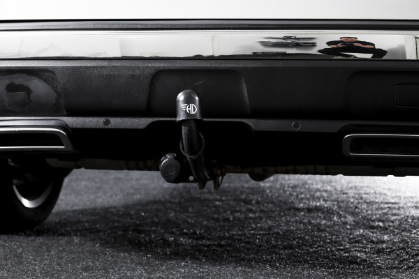 Peugeot 3008 1.6 HYbrid4 300 PK GT Orig. NL | Dig. Cockpit | Trekhaak | Cruise | PDC | Camera | NAV+App. Connect | ECC | LM 19" |