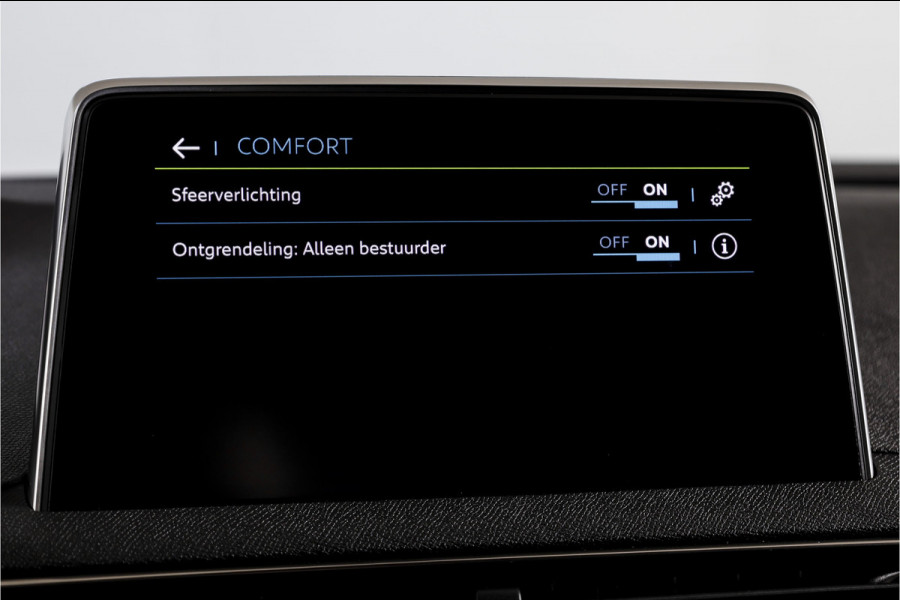 Peugeot 3008 1.6 HYbrid4 300 PK GT Orig. NL | Dig. Cockpit | Trekhaak | Cruise | PDC | Camera | NAV+App. Connect | ECC | LM 19" |