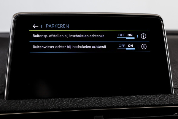 Peugeot 3008 1.6 HYbrid4 300 PK GT Orig. NL | Dig. Cockpit | Trekhaak | Cruise | PDC | Camera | NAV+App. Connect | ECC | LM 19" |