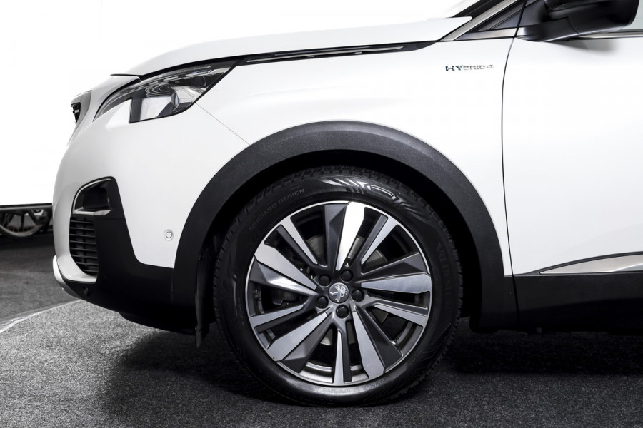 Peugeot 3008 1.6 HYbrid4 300 PK GT Orig. NL | Dig. Cockpit | Trekhaak | Cruise | PDC | Camera | NAV+App. Connect | ECC | LM 19" |