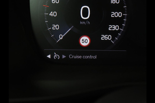 Volvo XC40 1.5 T4 Recharge Inscription Expression | Trekhaak | Carplay | Navigatie | Climate control | Parkeerhulp | Cruise control | Full LED | PHEV | Plug In Volvo XC40 1.5 T4 Recharge Inscription Expression | Trekhaak | Carplay | Navigatie | Climate control | Parkeerhulp | Cruise control | Full LED | PHEV | Plug In