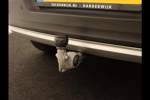 Volvo XC40 1.5 T4 Recharge Inscription Expression | Trekhaak | Carplay | Navigatie | Climate control | Parkeerhulp | Cruise control | Full LED | PHEV | Plug In Volvo XC40 1.5 T4 Recharge Inscription Expression | Trekhaak | Carplay | Navigatie | Climate control | Parkeerhulp | Cruise control | Full LED | PHEV | Plug In