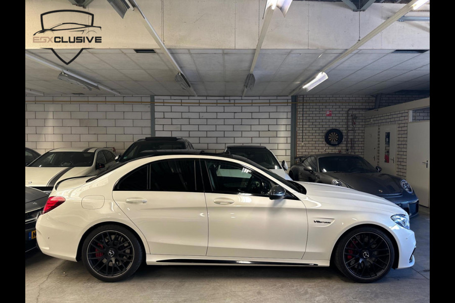 Mercedes-Benz C63S C63 AMG S 510PK HUD/Burmester/Pano/Parlemoer Mercedes-Benz C63S C63 AMG S 510PK HUD/Burmester/Pano/Parlemoer