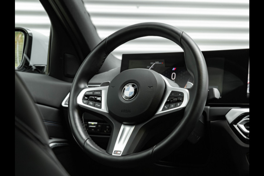 BMW 3-serie 320i M-Sport - Active Cruise Control - Stoelverwarming - Camera - Hifi