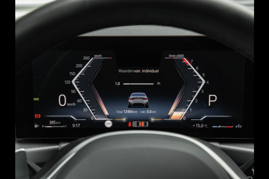 BMW 3-serie 320i M-Sport - Active Cruise Control - Stoelverwarming - Camera - Hifi