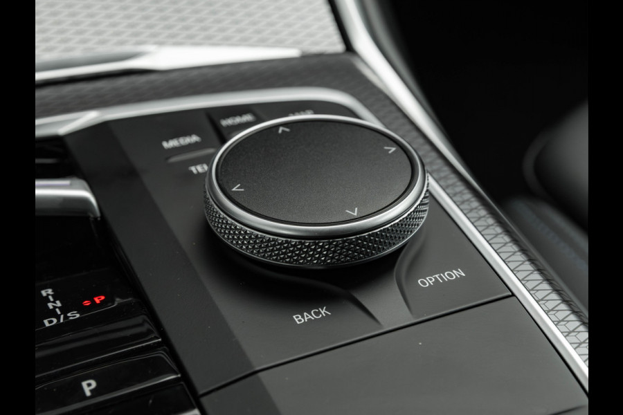 BMW 3-serie 320i M-Sport - Active Cruise Control - Stoelverwarming - Camera - Hifi