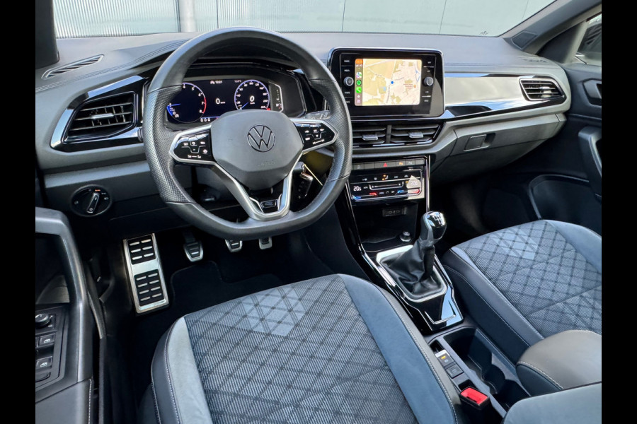 Volkswagen T-Roc 1.0 TSI R-Line * Blackstyle * Carplay * Climate Control * Parkeersensoren * Volkswagen T-Roc 1.0 TSI R-Line * Blackstyle * Carplay * Climate Control * Parkeersensoren *