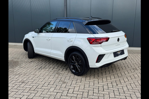 Volkswagen T-Roc 1.0 TSI R-Line * Blackstyle * Carplay * Climate Control * Parkeersensoren * Volkswagen T-Roc 1.0 TSI R-Line * Blackstyle * Carplay * Climate Control * Parkeersensoren *