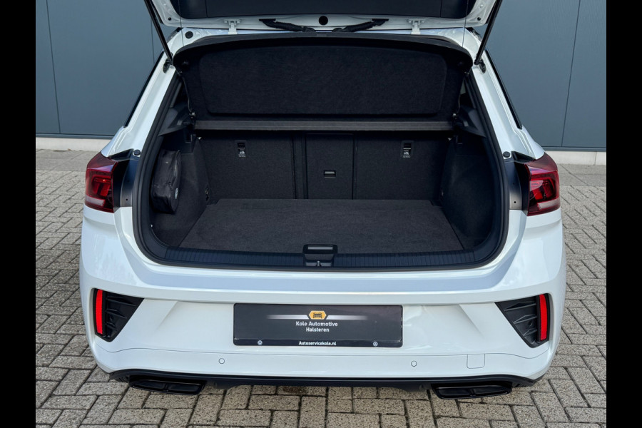 Volkswagen T-Roc 1.0 TSI R-Line * Blackstyle * Carplay * Climate Control * Parkeersensoren * Volkswagen T-Roc 1.0 TSI R-Line * Blackstyle * Carplay * Climate Control * Parkeersensoren *