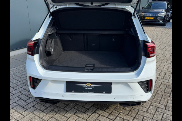 Volkswagen T-Roc 1.0 TSI R-Line * Blackstyle * Carplay * Climate Control * Parkeersensoren * Volkswagen T-Roc 1.0 TSI R-Line * Blackstyle * Carplay * Climate Control * Parkeersensoren *