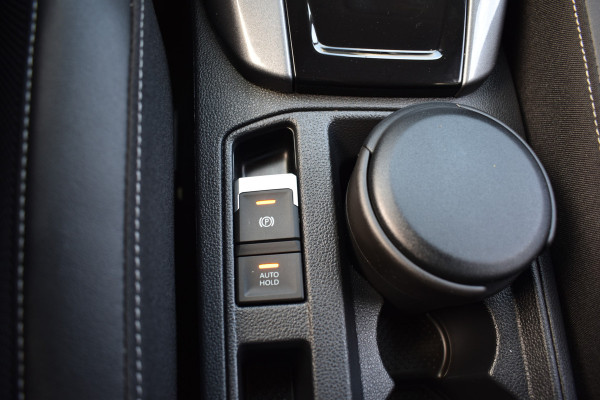 Volkswagen T-Roc 1.5 TSI DSG 150PK STYLE VIRTUAL/TREKHAAK/IQ-LIGHT