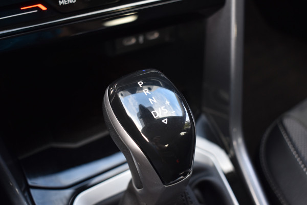 Volkswagen T-Roc 1.5 TSI DSG 150PK STYLE VIRTUAL/TREKHAAK/IQ-LIGHT