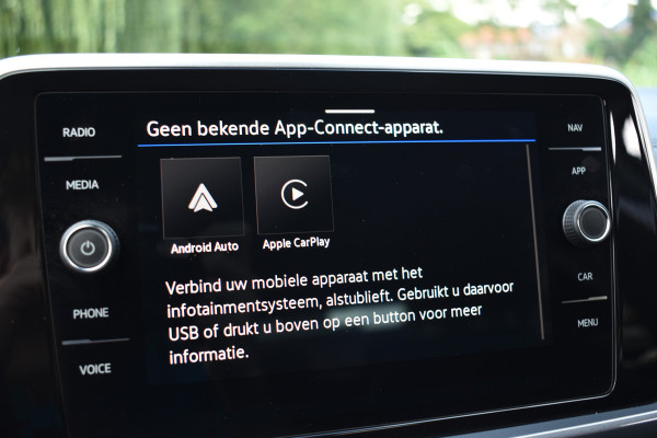 Volkswagen T-Roc 1.5 TSI DSG 150PK STYLE VIRTUAL/TREKHAAK/IQ-LIGHT