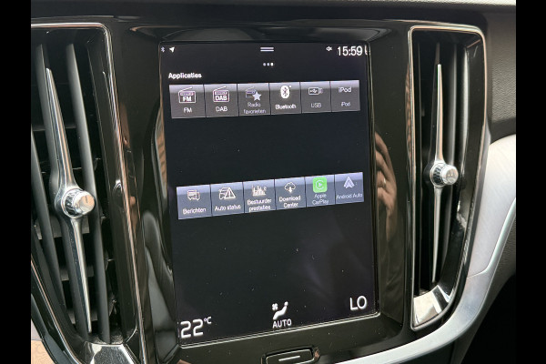 Volvo V60 2.0 B3 Momentum Advantage | R-Design | Elek. Trekhaak | Camera | Dealer onderhouden