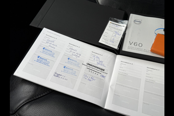 Volvo V60 2.0 B3 Momentum Advantage | R-Design | Elek. Trekhaak | Camera | Dealer onderhouden