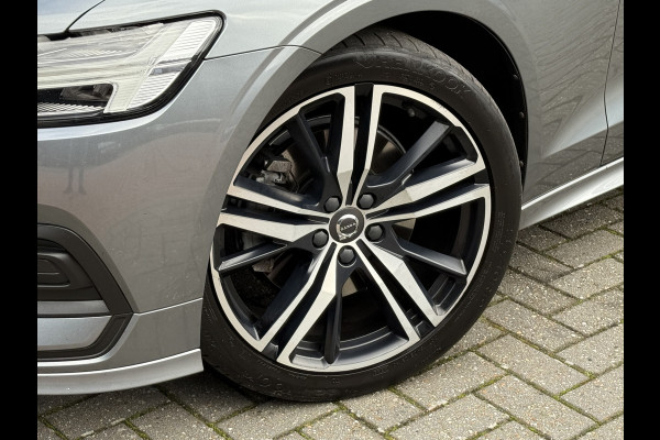 Volvo V60 2.0 B3 Momentum Advantage | R-Design | Elek. Trekhaak | Camera | Dealer onderhouden