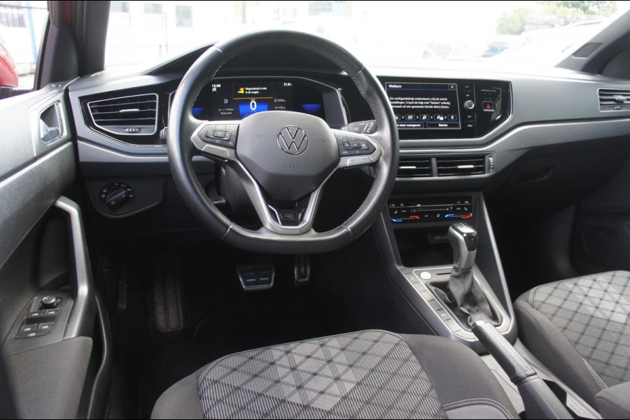 Volkswagen Polo 1.0 TSI R-Line Business