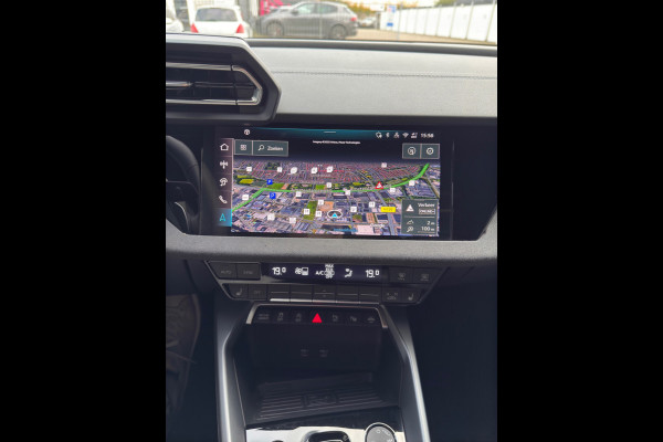 Audi A3 SPORTBACK 35 TFSI S edition Audi A3 SPORTBACK 35 TFSI S edition