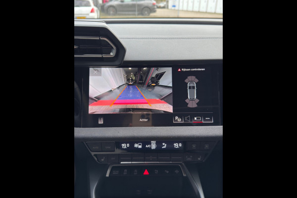 Audi A3 SPORTBACK 35 TFSI S edition Audi A3 SPORTBACK 35 TFSI S edition