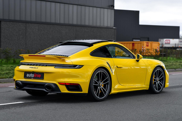 Porsche 911 3.8 Turbo S. Keramisch, Racing Yellow, Burmester, Alcantara hemel, PDCC, Sportuitl, Pano, ACC, 18 Weg, Dodeh, Camera!
