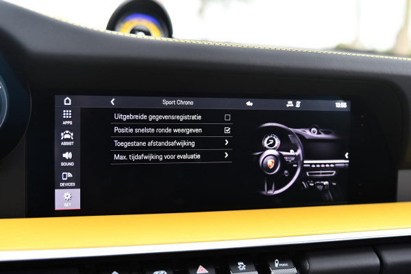 Porsche 911 3.8 Turbo S. Keramisch, Racing Yellow, Burmester, Alcantara hemel, PDCC, Sportuitl, Pano, ACC, 18 Weg, Dodeh, Camera!