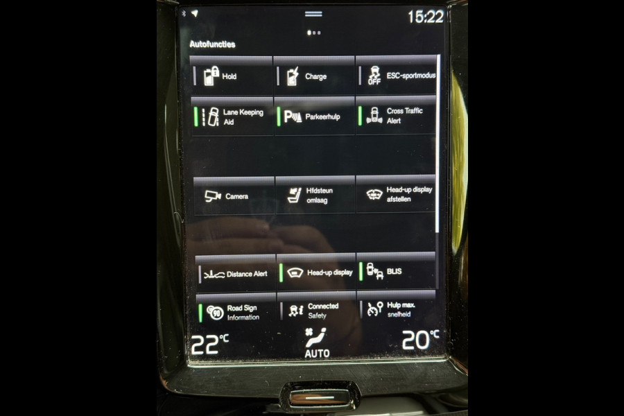 Volvo XC60 2.0 T8 Twin Engine AWD R-Design l Pano l 360 Camera l HK Audio l Trekhaak l Luchtvering l