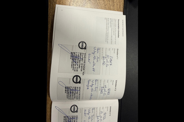 Volvo XC60 2.0 T8 Twin Engine AWD R-Design l Pano l 360 Camera l HK Audio l Trekhaak l Luchtvering l