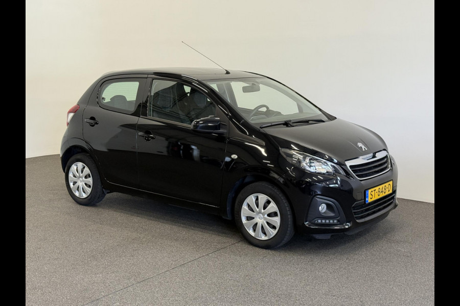 Peugeot 108 1.0 e-VTi Active Airco Bluetooth Elektrisch pakket 5 deurs 56899 km! Peugeot 108 1.0 e-VTi Active Airco Bluetooth Elektrisch pakket 5 deurs 56899 km!