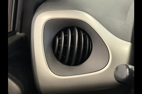 Peugeot 108 1.0 e-VTi Active Airco Bluetooth Elektrisch pakket 5 deurs 56899 km! Peugeot 108 1.0 e-VTi Active Airco Bluetooth Elektrisch pakket 5 deurs 56899 km!