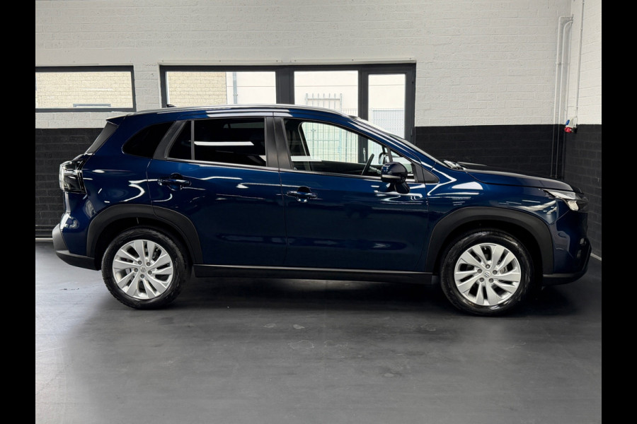 Suzuki S-Cross 1.4 Boosterjet AllGrip Style Smart Hybrid | Nieuwstaat | 12.000km | Navi |1e eigenaar | Camera | ACC | Stoelverw. Suzuki S-Cross 1.4 Boosterjet AllGrip Style Smart Hybrid | Nieuwstaat | 12.000km | Navi |1e eigenaar | Camera | ACC | Stoelverw.