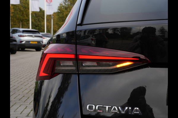 Škoda Octavia Combi 1.5 TSI First Edition | LED | Navigatie | Stoelverwarming | Android/Apple Carplay Škoda Octavia Combi 1.5 TSI First Edition | LED | Navigatie | Stoelverwarming | Android/Apple Carplay