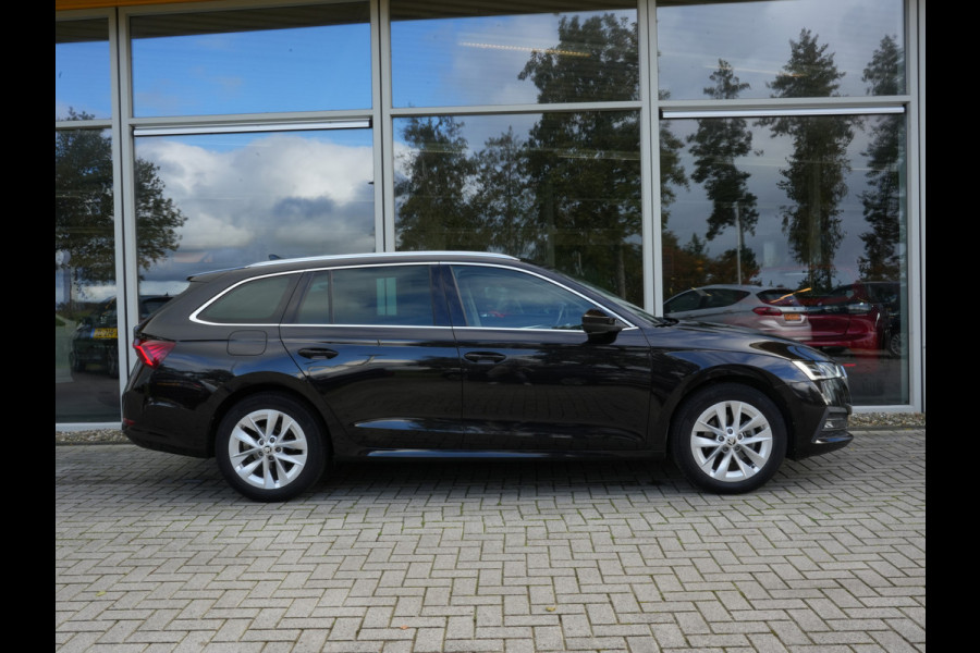 Škoda Octavia Combi 1.5 TSI First Edition | LED | Navigatie | Stoelverwarming | Android/Apple Carplay Škoda Octavia Combi 1.5 TSI First Edition | LED | Navigatie | Stoelverwarming | Android/Apple Carplay