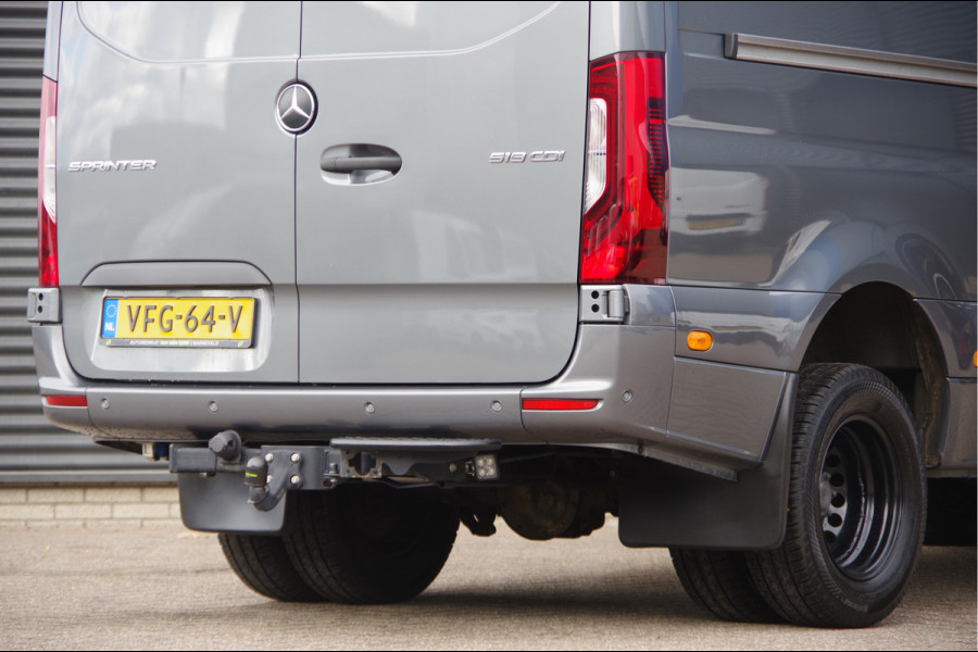 Mercedes-Benz Sprinter 519 3.0 CDI V6 L2H1 LED, LEDER, 3.5T TREKHAAK, STANDKACHEL, DUBBELLUCHT, ADAPT. CRUISE, MBUX 10'', 360 CAMERA, STOELVERWARMING, Mercedes-Benz Sprinter 519 3.0 CDI V6 L2H1 LED, LEDER, 3.5T TREKHAAK, STANDKACHEL, DUBBELLUCHT, ADAPT. CRUISE, MBUX 10'', 360 CAMERA, STOELVERWARMING,