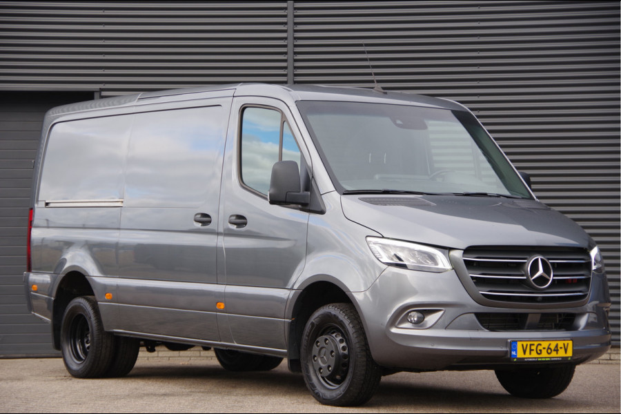 Mercedes-Benz Sprinter 519 3.0 CDI V6 L2H1 LED, LEDER, 3.5T TREKHAAK, STANDKACHEL, DUBBELLUCHT, ADAPT. CRUISE, MBUX 10'', 360 CAMERA, STOELVERWARMING, Mercedes-Benz Sprinter 519 3.0 CDI V6 L2H1 LED, LEDER, 3.5T TREKHAAK, STANDKACHEL, DUBBELLUCHT, ADAPT. CRUISE, MBUX 10'', 360 CAMERA, STOELVERWARMING,