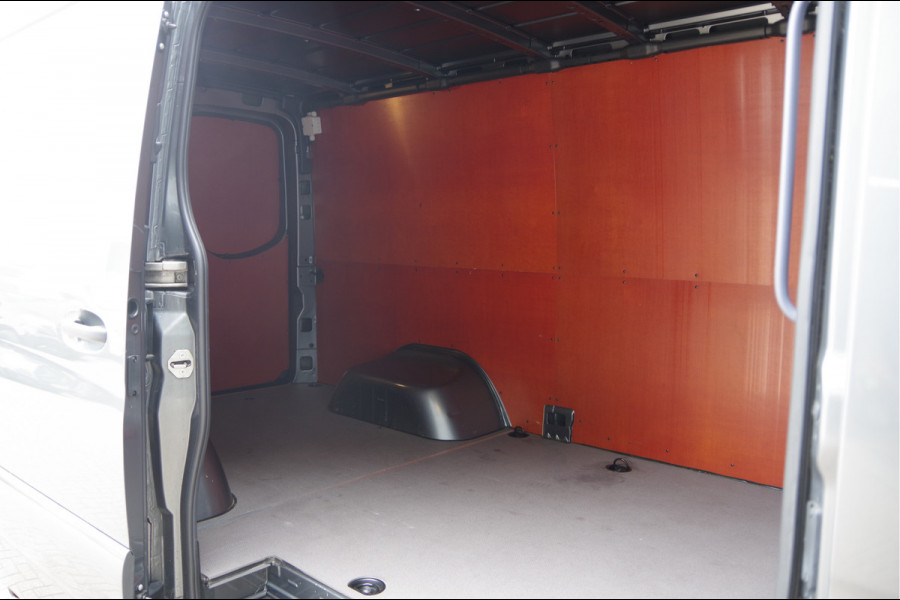 Mercedes-Benz Sprinter 519 3.0 CDI V6 L2H1 LED, LEDER, 3.5T TREKHAAK, STANDKACHEL, DUBBELLUCHT, ADAPT. CRUISE, MBUX 10'', 360 CAMERA, STOELVERWARMING, Mercedes-Benz Sprinter 519 3.0 CDI V6 L2H1 LED, LEDER, 3.5T TREKHAAK, STANDKACHEL, DUBBELLUCHT, ADAPT. CRUISE, MBUX 10'', 360 CAMERA, STOELVERWARMING,