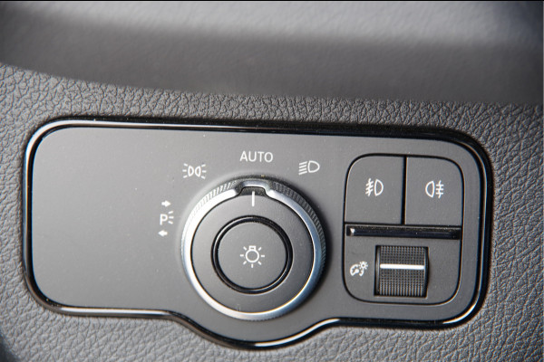 Mercedes-Benz Sprinter 519 3.0 CDI V6 L2H1 LED, LEDER, 3.5T TREKHAAK, STANDKACHEL, DUBBELLUCHT, ADAPT. CRUISE, MBUX 10'', 360 CAMERA, STOELVERWARMING, Mercedes-Benz Sprinter 519 3.0 CDI V6 L2H1 LED, LEDER, 3.5T TREKHAAK, STANDKACHEL, DUBBELLUCHT, ADAPT. CRUISE, MBUX 10'', 360 CAMERA, STOELVERWARMING,