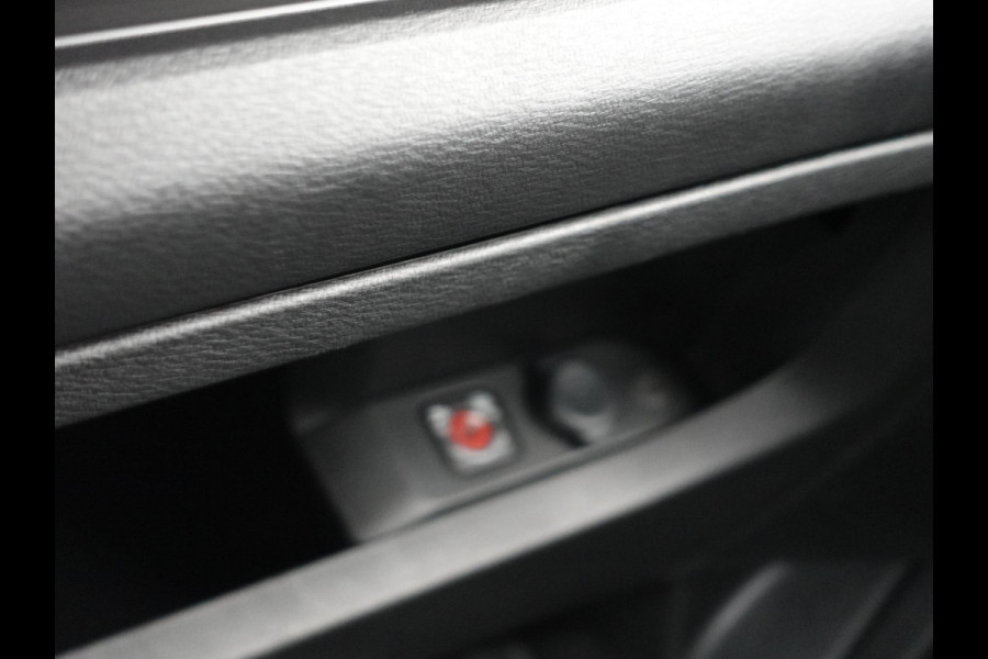Peugeot Expert 180pk Automaat Long L3 Premium Dubbele Cabine Trekhaak Navigatie Apple Carplay Cruise control Airco