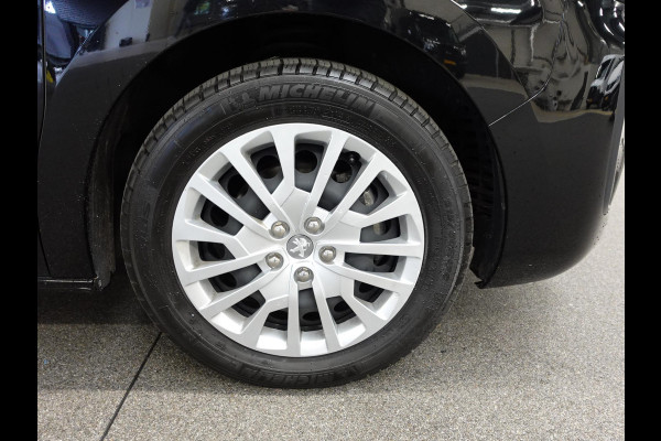 Peugeot Expert 180pk Automaat Long L3 Premium Dubbele Cabine Trekhaak Navigatie Apple Carplay Cruise control Airco