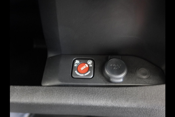 Peugeot Expert 180pk Automaat Long L3 Premium Dubbele Cabine Trekhaak Navigatie Apple Carplay Cruise control Airco