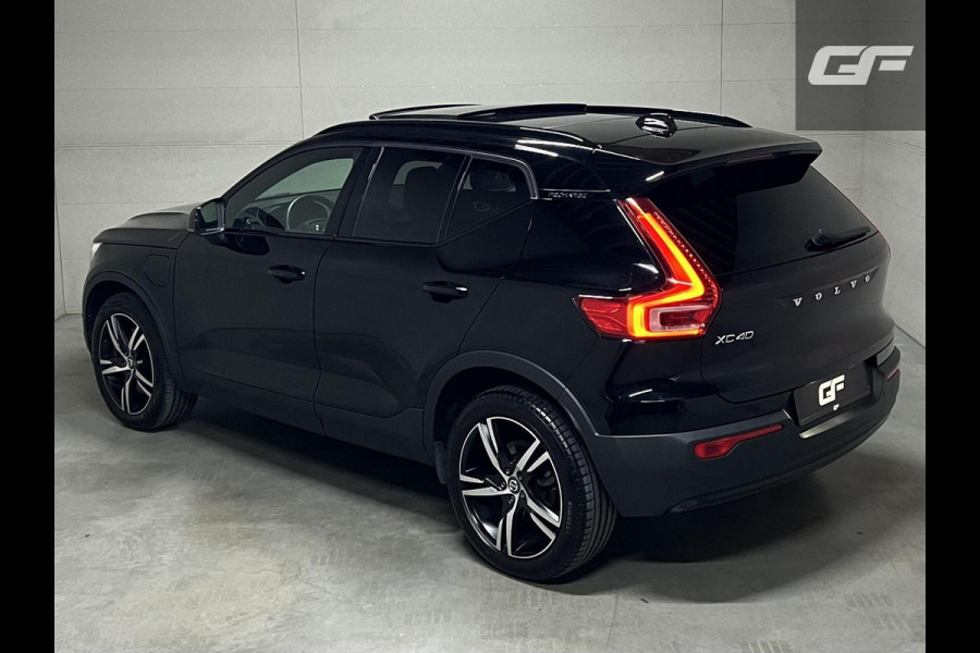 Volvo XC40 1.5 T5 Recharge R-Design Pano H/K 360° ACC Autopilot Volvo XC40 1.5 T5 Recharge R-Design Pano H/K 360° ACC Autopilot