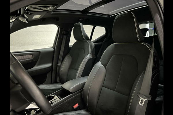Volvo XC40 1.5 T5 Recharge R-Design Pano H/K 360° ACC Autopilot Volvo XC40 1.5 T5 Recharge R-Design Pano H/K 360° ACC Autopilot