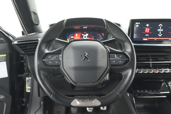 Peugeot 2008 PureTech 130 GT-Line | Camera | Adaptieve Cruise Control | Allseason Banden | Navigatie Peugeot 2008 PureTech 130 GT-Line | Camera | Adaptieve Cruise Control | Allseason Banden | Navigatie