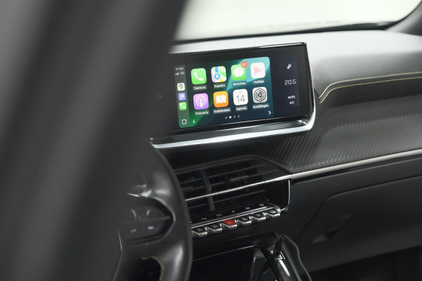 Peugeot 2008 PureTech 130 GT-Line | Camera | Adaptieve Cruise Control | Allseason Banden | Navigatie Peugeot 2008 PureTech 130 GT-Line | Camera | Adaptieve Cruise Control | Allseason Banden | Navigatie