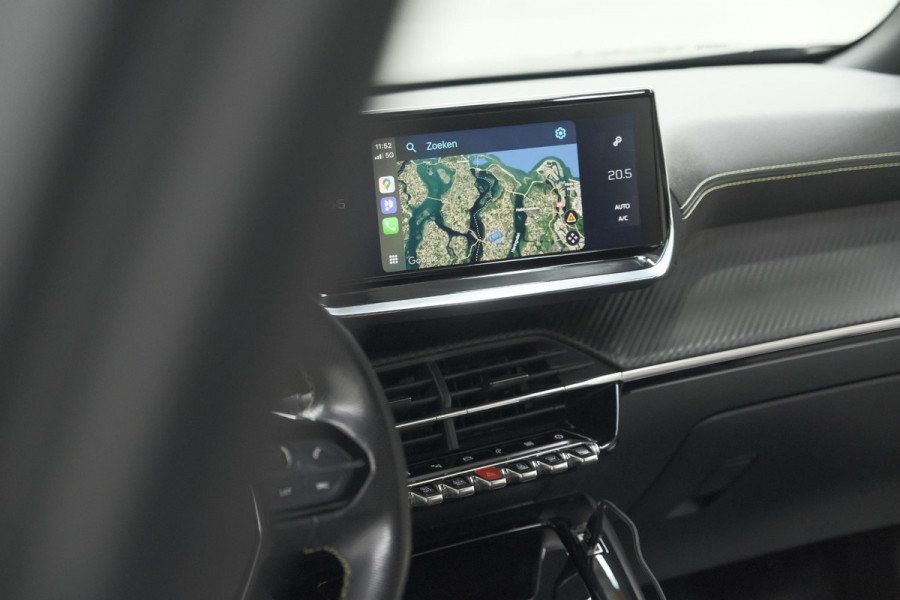 Peugeot 2008 PureTech 130 GT-Line | Camera | Adaptieve Cruise Control | Allseason Banden | Navigatie Peugeot 2008 PureTech 130 GT-Line | Camera | Adaptieve Cruise Control | Allseason Banden | Navigatie