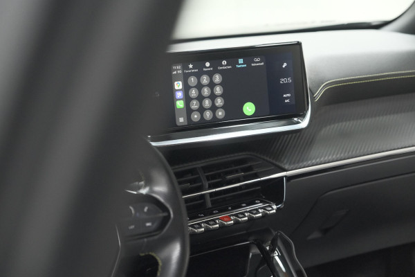 Peugeot 2008 PureTech 130 GT-Line | Camera | Adaptieve Cruise Control | Allseason Banden | Navigatie Peugeot 2008 PureTech 130 GT-Line | Camera | Adaptieve Cruise Control | Allseason Banden | Navigatie
