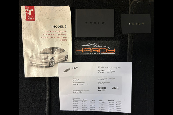 Tesla Model 3 Long Range AWD 75 kWh 84% SOH Trekhaak (1.000kg) Rijklaarprijs! Tesla Model 3 Long Range AWD 75 kWh 84% SOH Trekhaak (1.000kg) Rijklaarprijs!