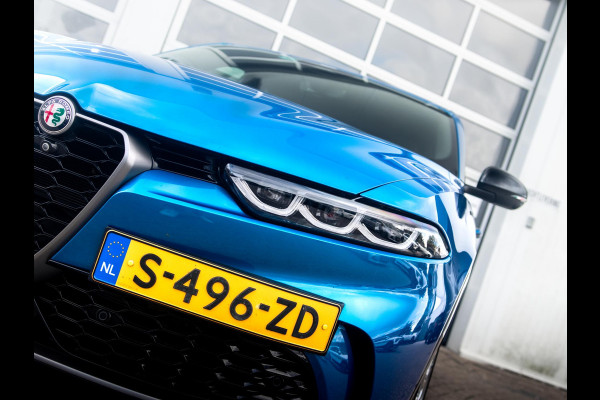 Alfa Romeo Tonale Plug-In Hybrid Q4 280pk Edizione Speciale | Technology Pack | Winter Pack | Blu Misano Alfa Romeo Tonale Plug-In Hybrid Q4 280pk Edizione Speciale | Technology Pack | Winter Pack | Blu Misano