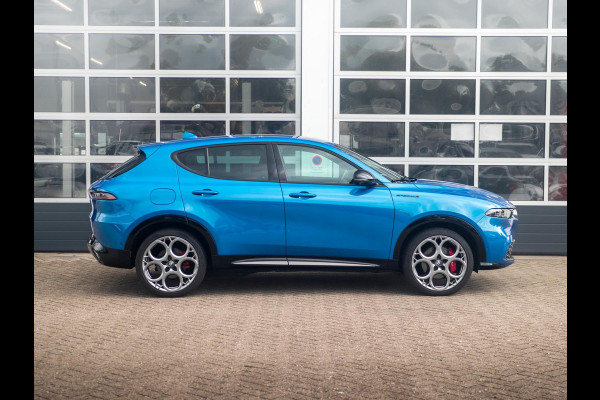 Alfa Romeo Tonale Plug-In Hybrid Q4 280pk Edizione Speciale | Technology Pack | Winter Pack | Blu Misano Alfa Romeo Tonale Plug-In Hybrid Q4 280pk Edizione Speciale | Technology Pack | Winter Pack | Blu Misano
