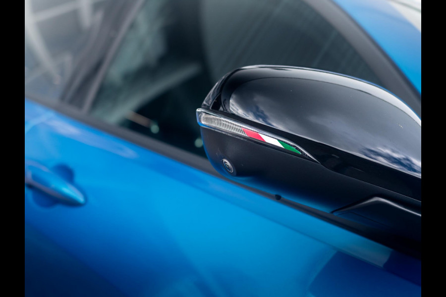 Alfa Romeo Tonale Plug-In Hybrid Q4 280pk Edizione Speciale | Technology Pack | Winter Pack | Blu Misano Alfa Romeo Tonale Plug-In Hybrid Q4 280pk Edizione Speciale | Technology Pack | Winter Pack | Blu Misano